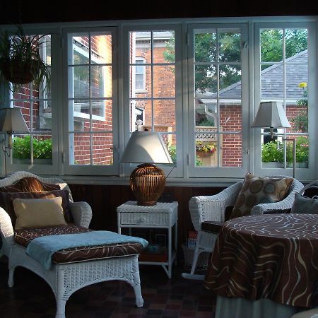 Robinsong Thorold Exterior foto